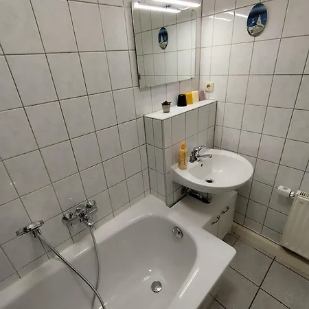 Apartmán Flex Aparts - Moeblierte 2-raum In Mit Balkon